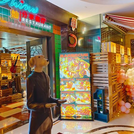 Ramada Plaza Optics Valley Hotel Wuhan Luaran gambar