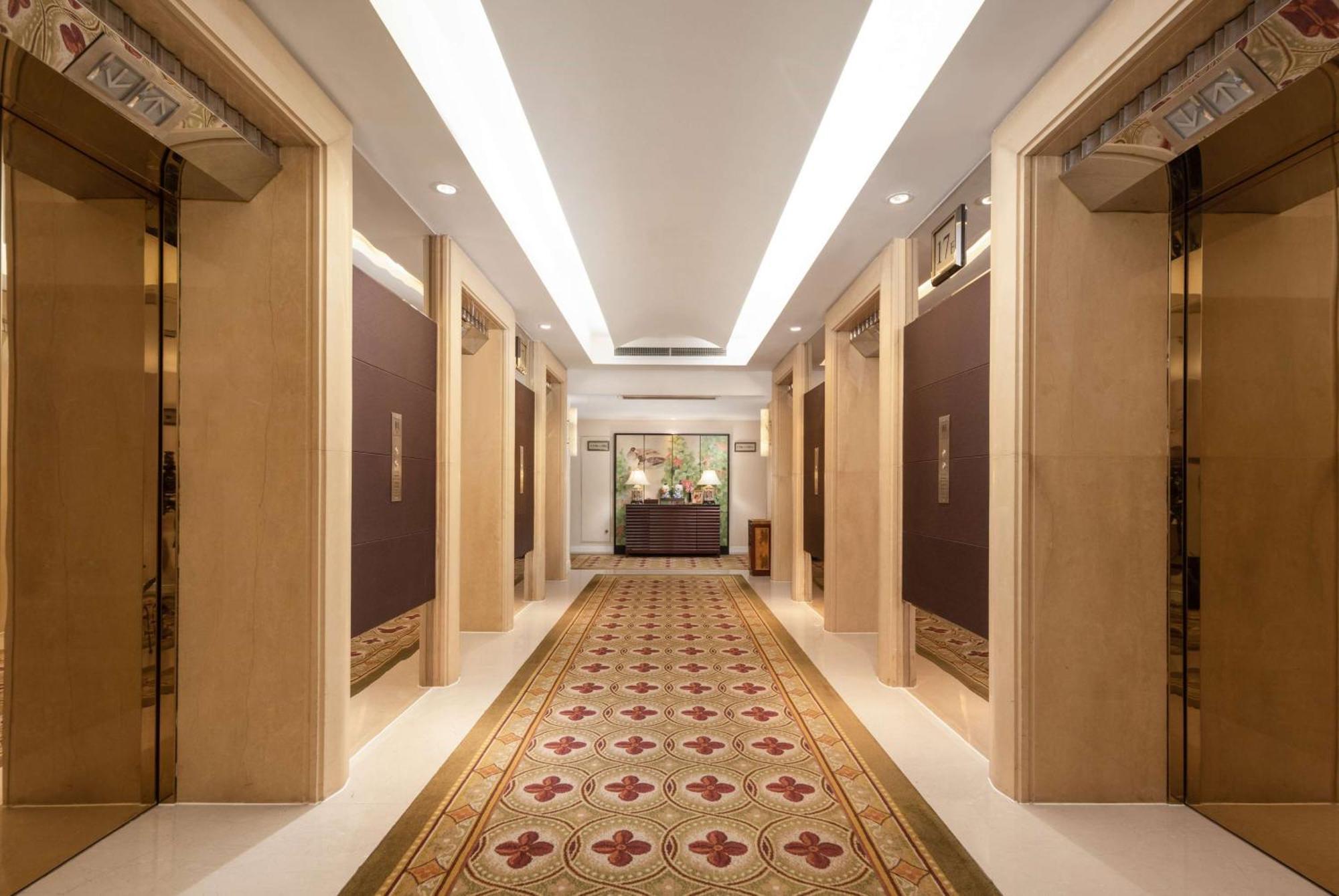 Ramada Plaza Optics Valley Hotel Wuhan Luaran gambar