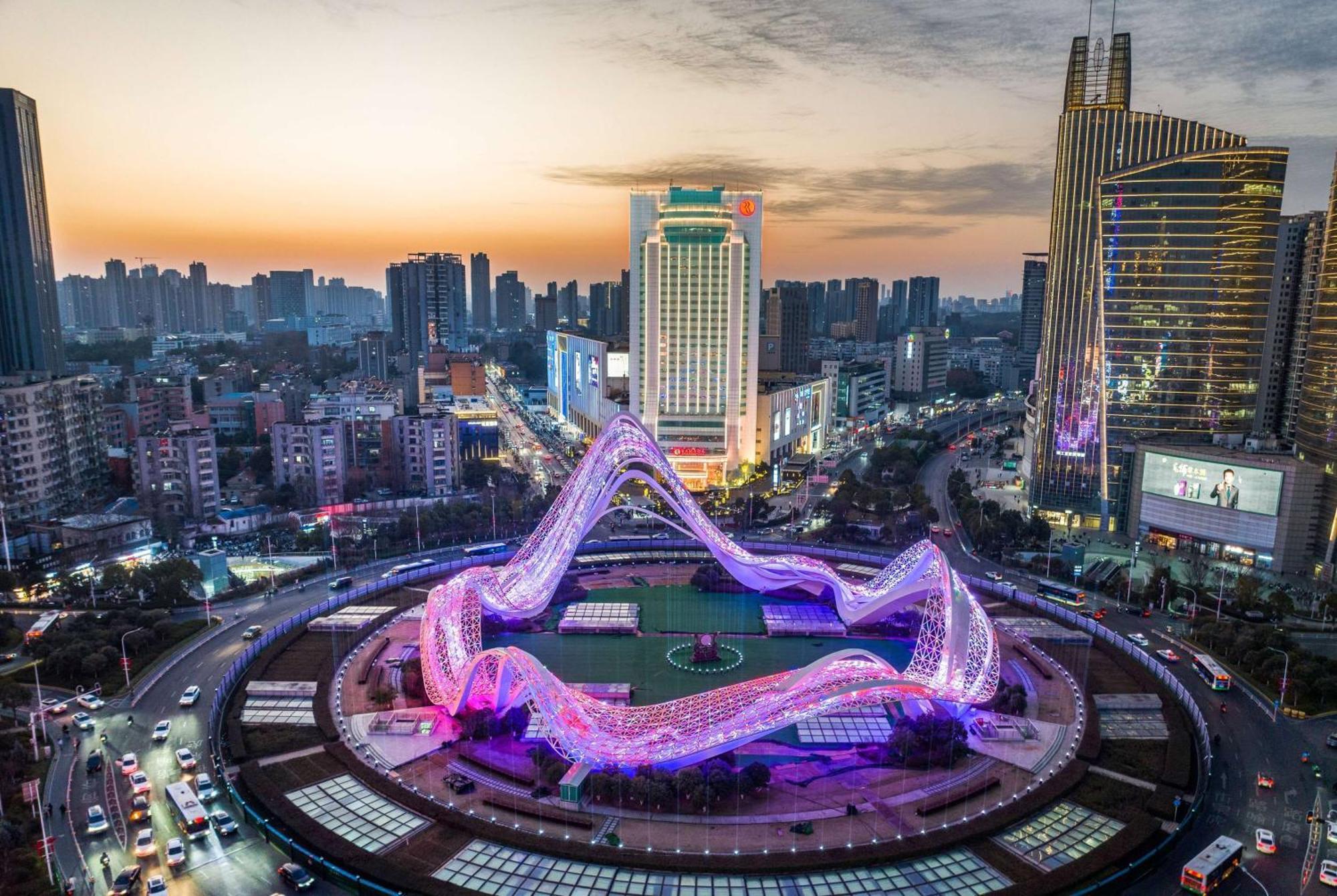 Ramada Plaza Optics Valley Hotel Wuhan Luaran gambar