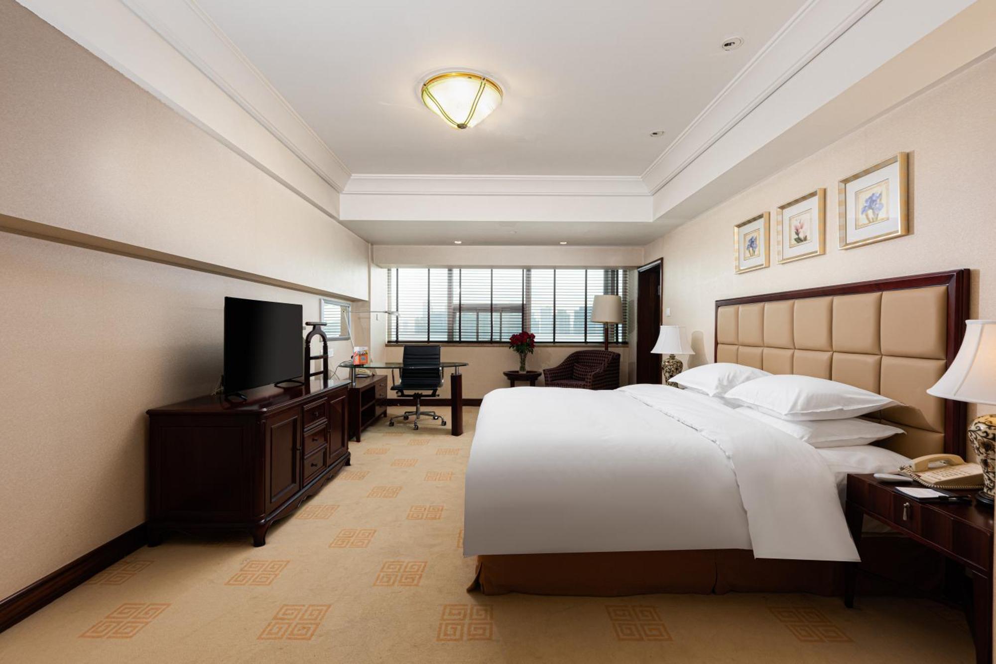 Ramada Plaza Optics Valley Hotel Wuhan Luaran gambar
