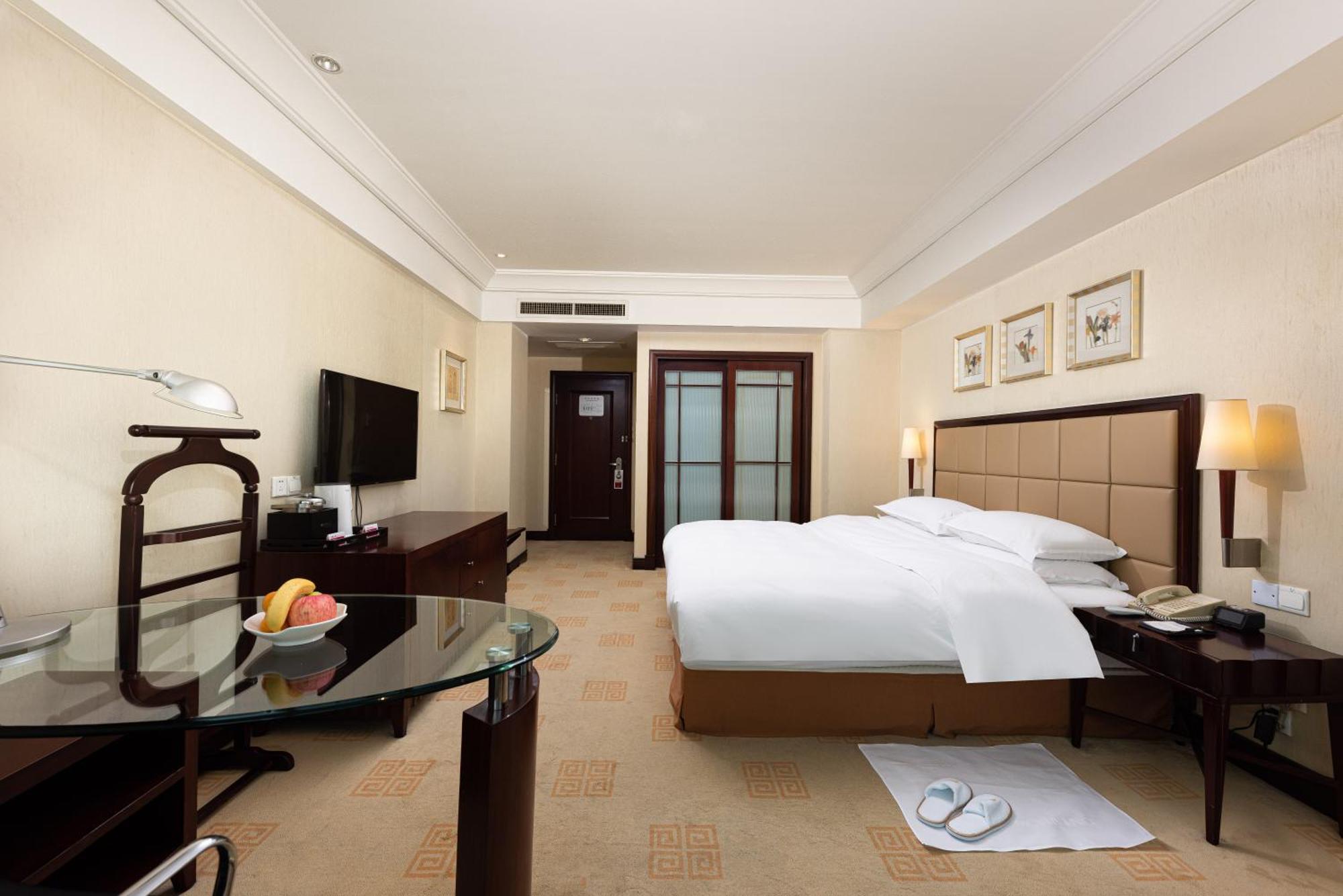Ramada Plaza Optics Valley Hotel Wuhan Luaran gambar