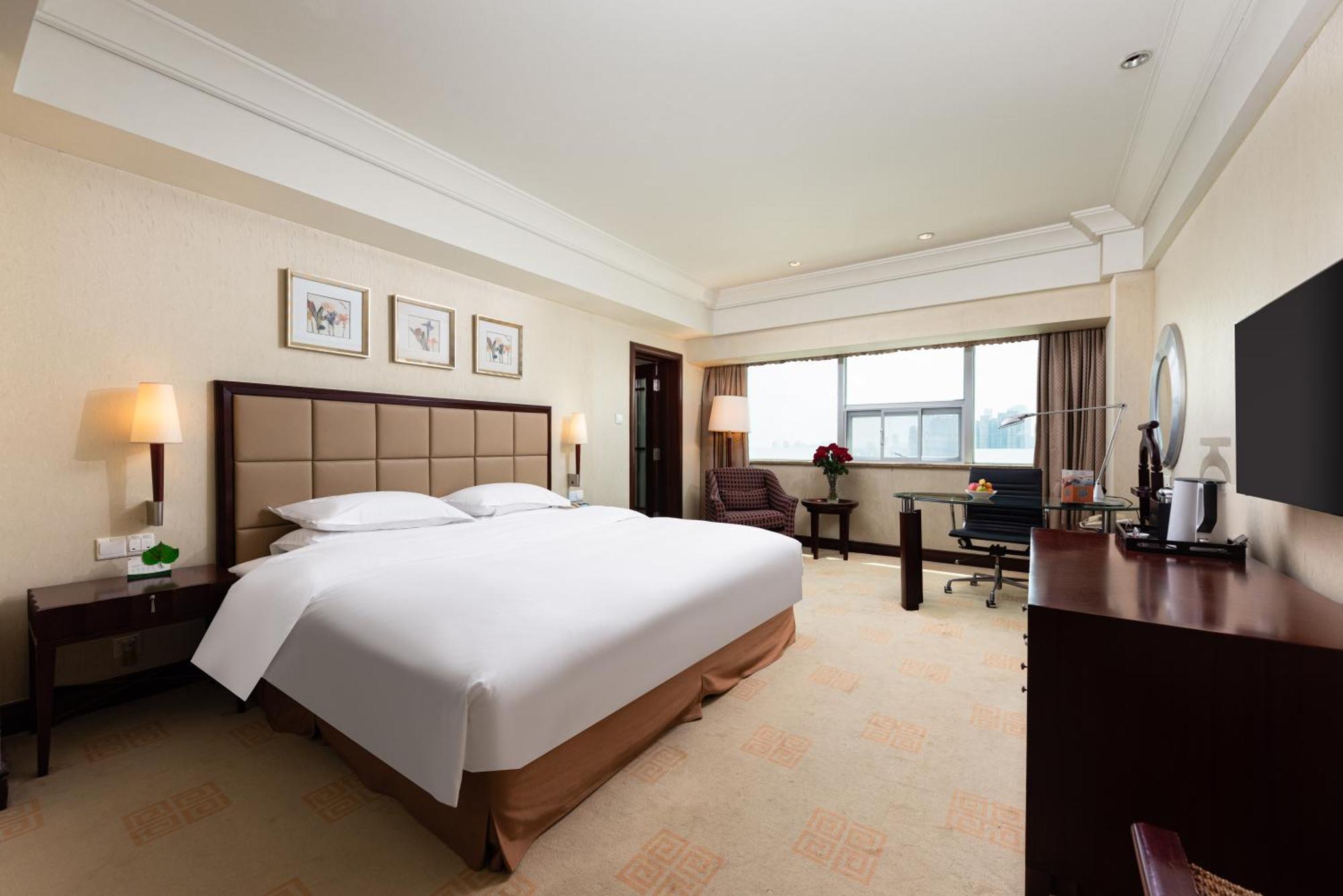 Ramada Plaza Optics Valley Hotel Wuhan Luaran gambar