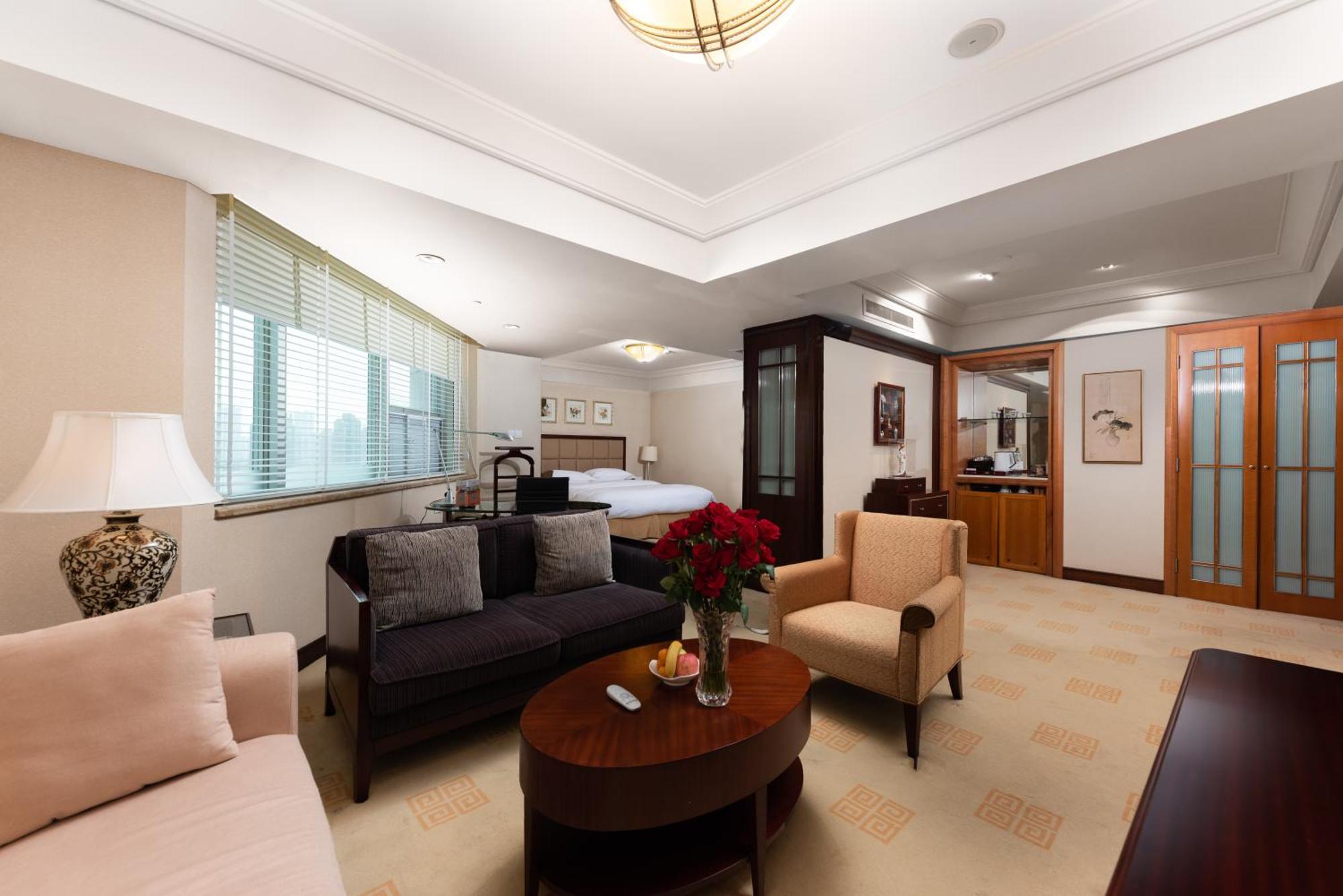 Ramada Plaza Optics Valley Hotel Wuhan Luaran gambar