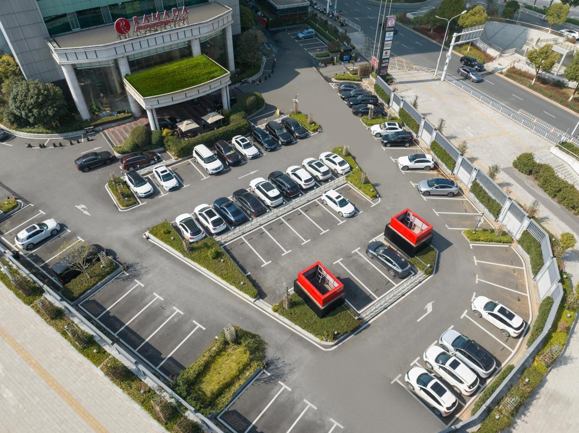 Ramada Plaza Optics Valley Hotel Wuhan Luaran gambar
