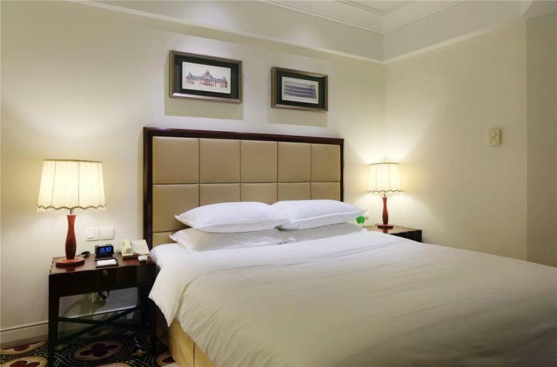Ramada Plaza Optics Valley Hotel Wuhan Luaran gambar