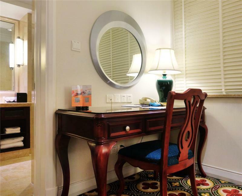 Ramada Plaza Optics Valley Hotel Wuhan Luaran gambar